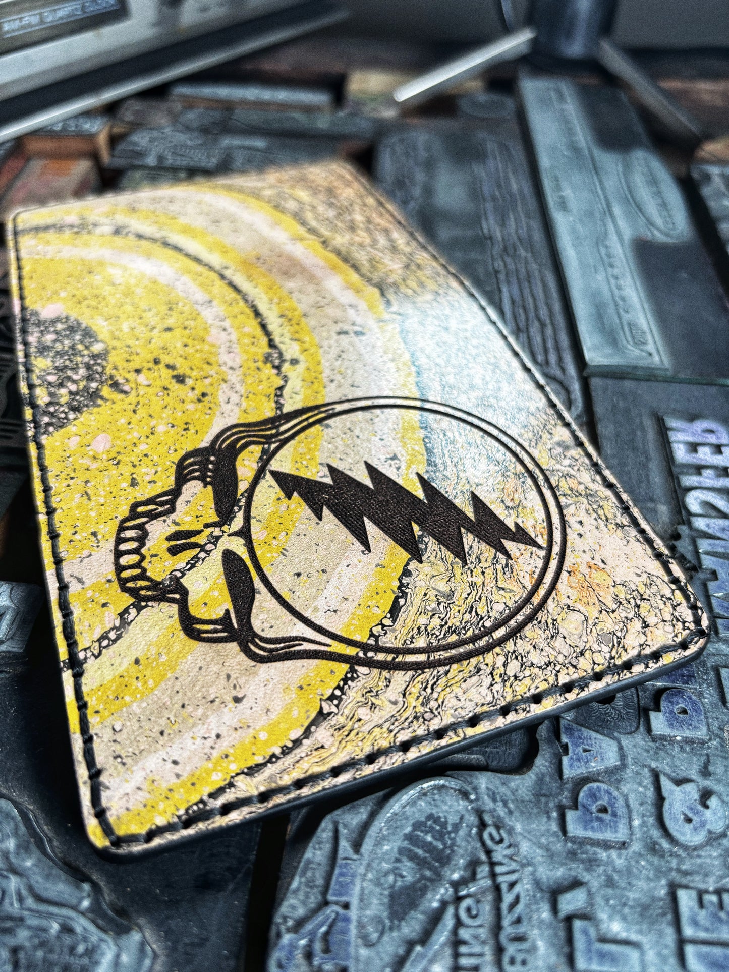 (Only 1) Handmade 6 Pocket Grateful Dead Marbled Yellow/Black Leather Bifold Minimalist Wallet