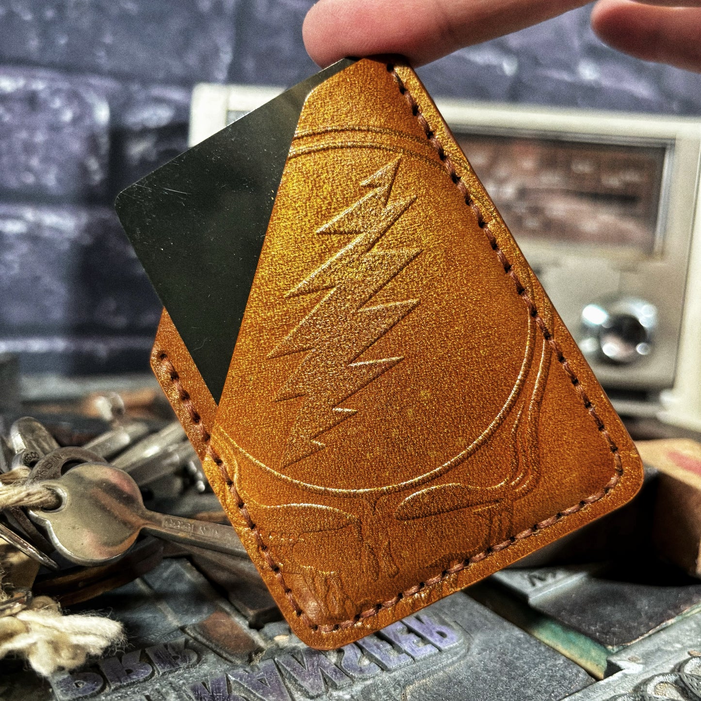 [Limited Edition] Honey Rust Grateful Dead Embossed Hand Made Leather Minimalist Wallet